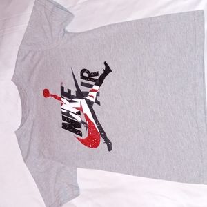 Air Jordan Tee M (10/12) big boys
